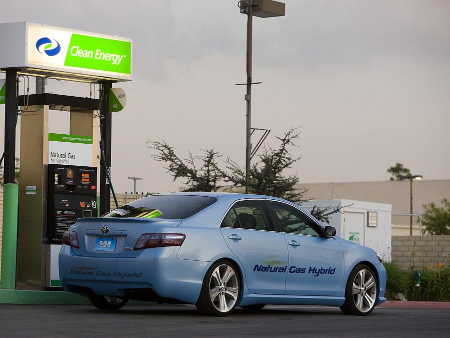  Toyota Camry CNG Hybrid Concept 2008 года  (фото 27 из 34)